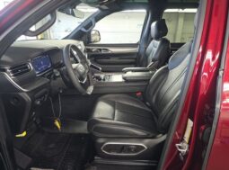 Jeep Wagoneer
