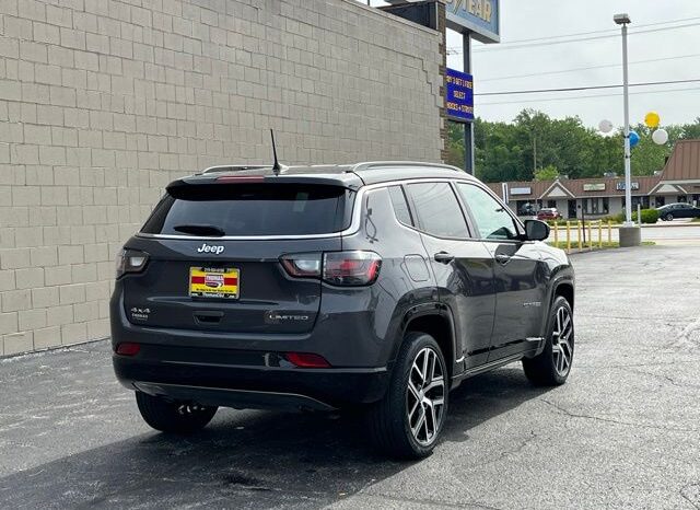
 Jeep Compass full									