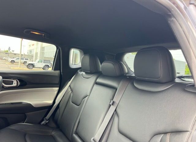 
 Jeep Compass full									