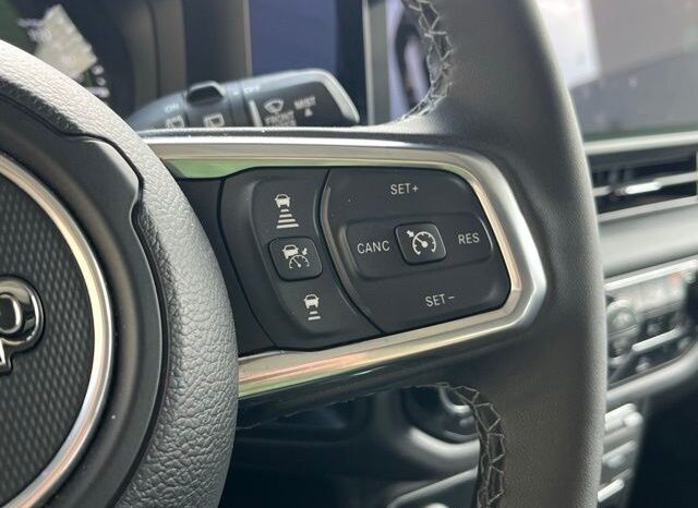 
 Jeep Wrangler full									