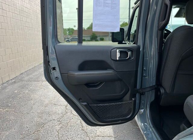 
 Jeep Wrangler full									