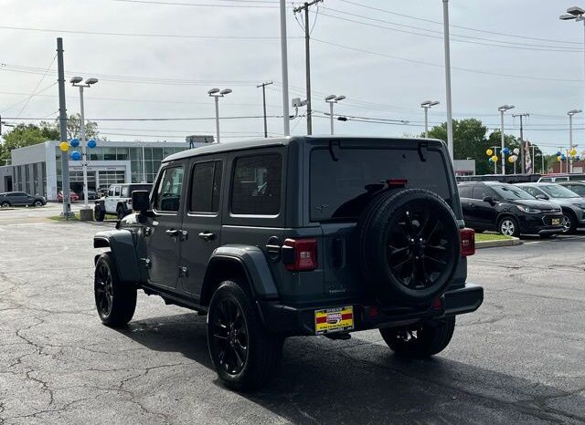 
 Jeep Wrangler full									