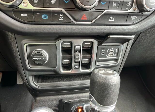 
 Jeep Wrangler full									