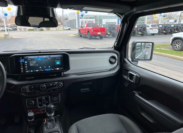 
 Jeep Wrangler full									