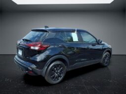 Nissan Kicks Play