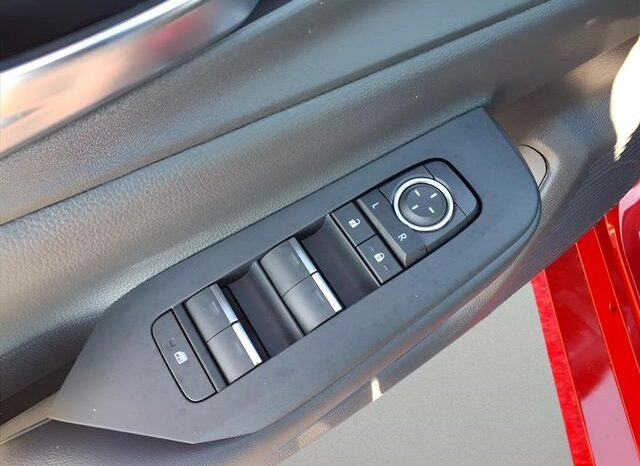 
 Toyota Prius Plug-In Hybrid full									