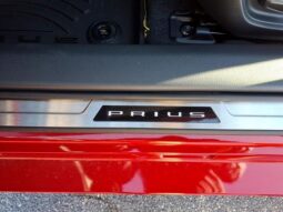 
 Toyota Prius Plug-In Hybrid full									