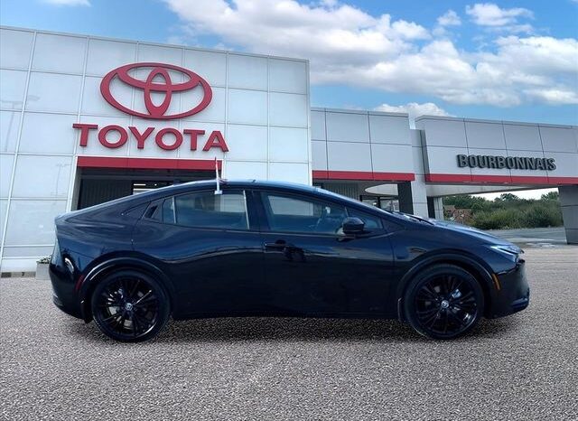 
 Toyota Prius full									