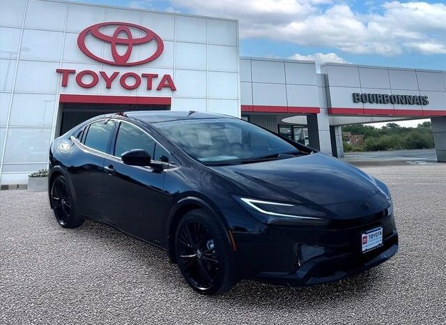
 Toyota Prius full									