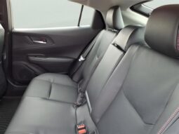 
 Toyota Prius Plug-In Hybrid full									