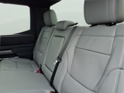 Toyota Tundra full
