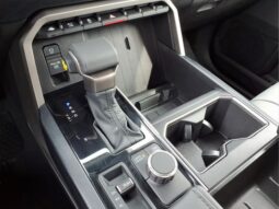 Toyota Tundra full