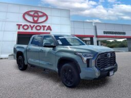 Toyota Tundra Hybrid