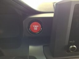 
 Toyota Tacoma full									