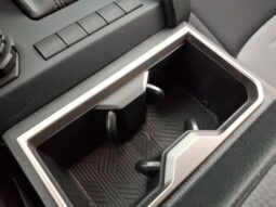 
 Toyota Tacoma full									