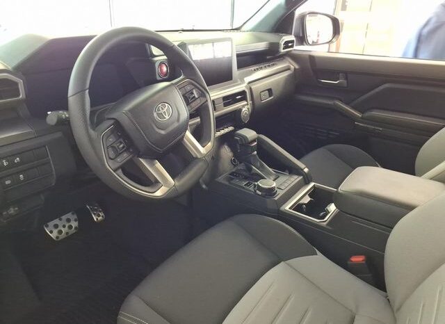 
 Toyota Tacoma full									