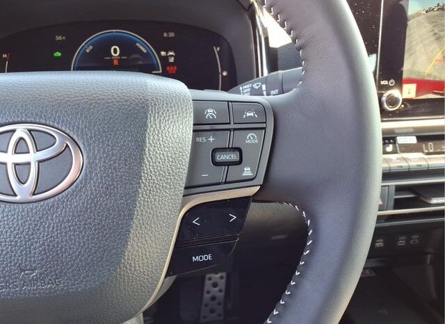 
 Toyota Camry full									