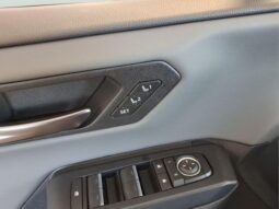 
 Toyota RAV4 Plug-In Hybrid full									