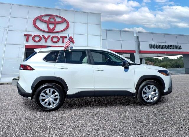 
 Toyota Corolla Cross full									