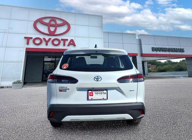 
 Toyota Corolla Cross full									