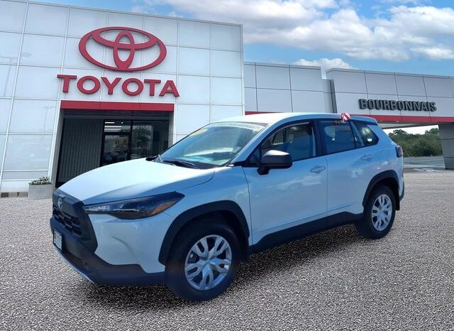 
 Toyota Corolla Cross full									