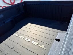 
 Toyota Tacoma full									