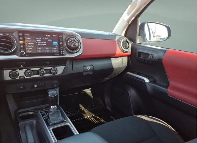 
 Toyota Tacoma full									