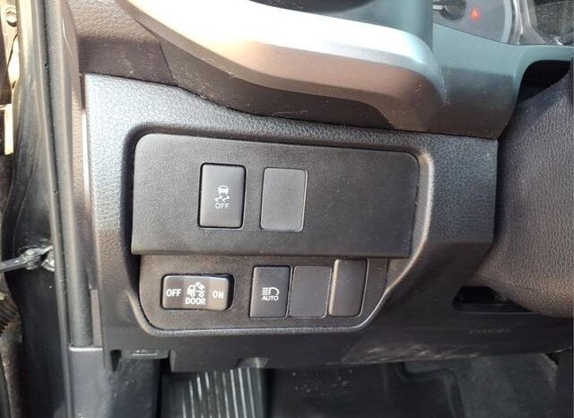 
 Toyota Tacoma full									