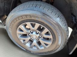 Toyota Tacoma full