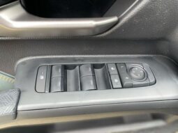
 Toyota Tacoma Hybrid full									