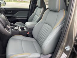 
 Toyota Tacoma Hybrid full									