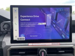 
 Toyota Tacoma Hybrid full									