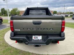 
 Toyota Tacoma Hybrid full									