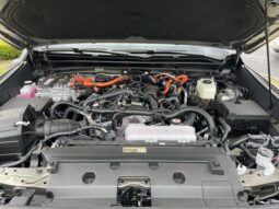 
 Toyota Tacoma Hybrid full									