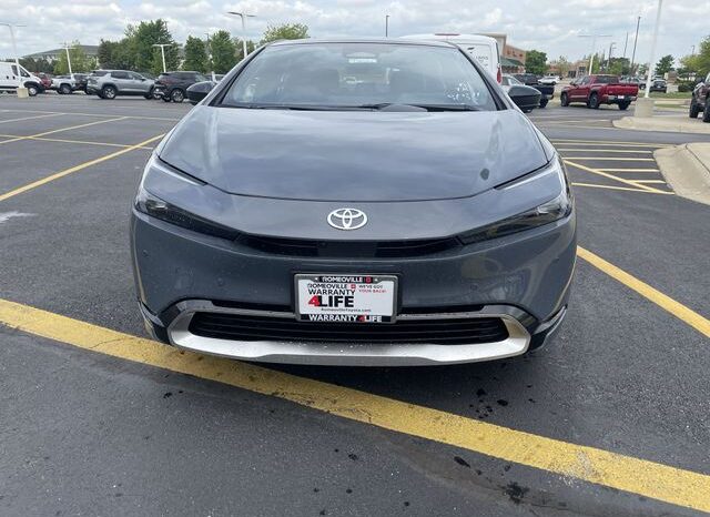 
 Toyota Prius Plug-In Hybrid full									