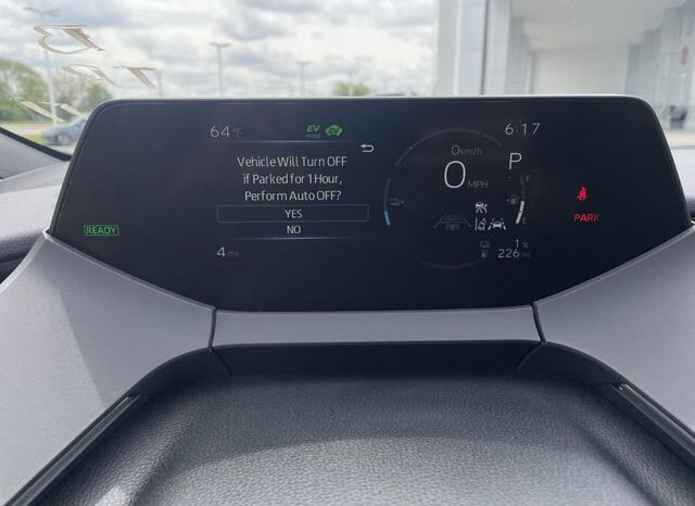 
 Toyota Prius Plug-In Hybrid full									
