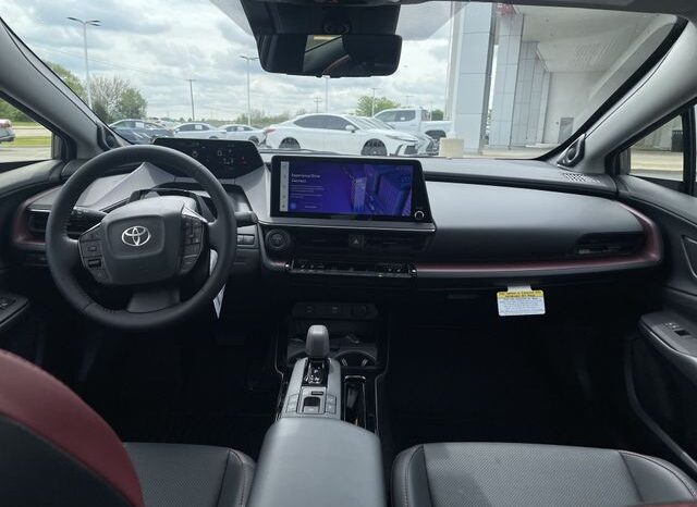 
 Toyota Prius Plug-In Hybrid full									
