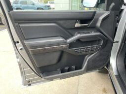 
 Toyota Tacoma full									