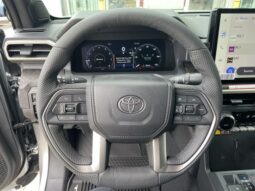 
 Toyota Tacoma full									
