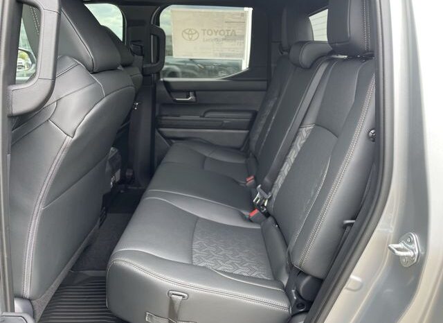 
 Toyota Tacoma full									