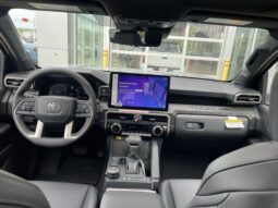 
 Toyota Tacoma full									