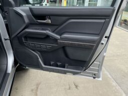 
 Toyota Tacoma full									