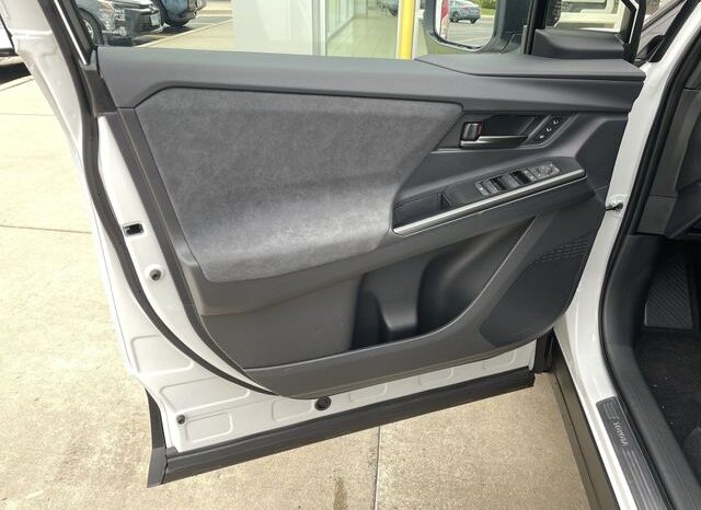 
 Toyota C-HR full									