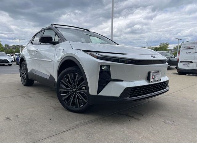 
 Toyota C-HR full									