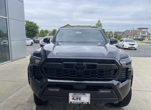 
 Toyota Tacoma full									