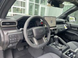 Toyota Tacoma full