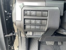 Toyota Tacoma full
