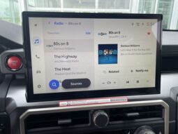 Toyota Tacoma full