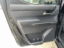Toyota Tacoma full