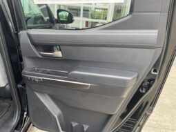 Toyota Tacoma full